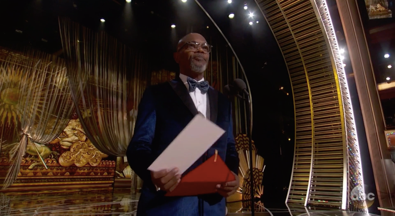 Illustration for article titled Here Is Samuel L. Jackson Being Forced to Give La La Land An Oscar